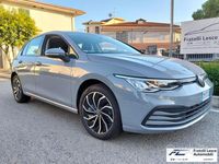 Usata VW Golf VIII Life 150 CV (110 kW) 2023 Grigio Berlina