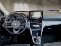 Usata Toyota Yaris Cross Business Edition 92 CV (67 kW) 2022 1g3  grey metallic SUV