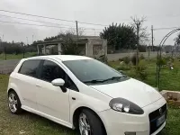 Usata Fiat Grande Punto 131 CV (96 kW) 2007 Bianco Utilitaria