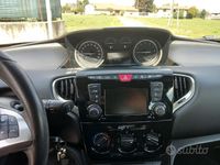 Usata Lancia Ypsilon 69 CV (50 kW) 2021 Blu Utilitaria