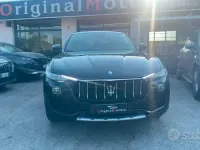 Usata Maserati Levante GranLusso 430 CV (316 kW) 2017 Bluazzurro SUV