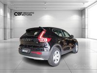 Usata Volvo XC40 Momentum 163 CV (119 kW) 2020 Nero SUV