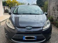 Usata Ford Fiesta 68 CV (50 kW) 2009 Grigio Utilitaria