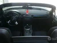 Usata Mazda MX5 126 CV (92 kW) 2006 Grigio Cabrio