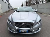 Usata Jaguar XJ Portfolio 275 CV (202 kW) 2014 Grigio Berlina