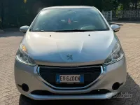 Usata Peugeot 208 Allure 68 CV (50 kW) 2014 Other Utilitaria