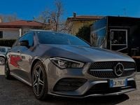 Usata Mercedes CLA200 163 CV (119 kW) 2020 Grigio Station wagon
