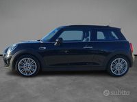 Usata Mini Cooper D 116 CV (85 kW) 2019 Nero Utilitaria