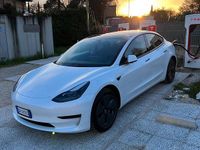 Usata Tesla Model 3 RWD 208 kW (283 CV) 2023 Bianco Berlina