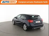Usata Mercedes A180 108 CV (79 kW) 2017 Blu Utilitaria