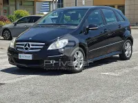 Usata Mercedes B180 Executive 109 CV (80 kW) 2011 Nero Utilitaria