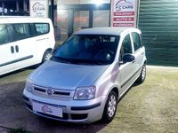 Usata Fiat Panda Active 70 CV (51 kW) 2011 Grigio Utilitaria