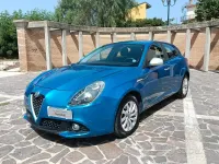 Usata Alfa Romeo Giulietta Business 120 CV (88 kW) 2018 Blu Utilitaria