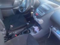 Usata Toyota Aygo Connect Style 68 CV (50 kW) 2010 Bianco Utilitaria