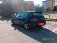 Usata VW Golf VII 110 CV (80 kW) 2015 Blu Berlina