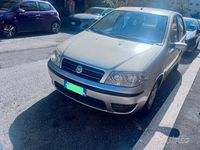 Usata Fiat Punto 75 CV (55 kW) 2005 Grigio Utilitaria