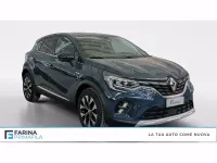 Usata Renault Captur Intens 101 CV (74 kW) 2023 Blu marine SUV
