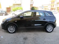 Usata Opel Crossland Elegance 110 CV (80 kW) 2022 Nero SUV