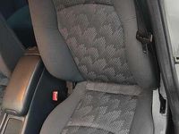 Usata Mercedes C220 Avantgarde 143 CV (105 kW) 2002 Argento Station wagon