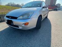 usata Ford Focus Zetec 3 p