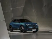 Nuova Alfa Romeo GT Junior 136 CV (100 kW) 2025 Bianco sempione SUV