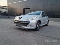 Usata Peugeot 206 60 CV (44 kW) 2010 Grigio Berlina