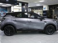 Usata Renault Captur Techno 91 CV (66 kW) 2025 Grigio SUV