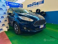 Usata Ford Fiesta Titanium 95 CV (69 kW) 2016 Blu Berlina
