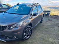 Usata Peugeot 2008 92 CV (67 kW) 2018 Grigio SUV
