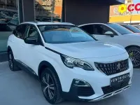 Usata Peugeot 3008 Allure 131 CV (96 kW) 2019 Bianco SUV