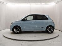 Usata Renault Twingo Techno 60 kW (82 CV) 2022 Blu shopping Utilitaria