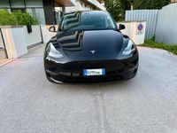 Usata Tesla Model Y Performance 392 kW (534 CV) 2024 Nero SUV