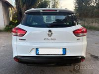 Usata Renault Clio GrandTour 75 CV (55 kW) 2013 Bianco Station wagon