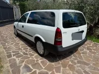 Usata Opel Astra Enjoy 57 CV (41 kW) 2006 Bianco Furgone