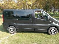 Usata Opel Vivaro 120 CV (88 kW) 2012 Nero Monovolume