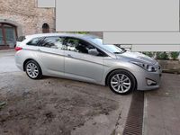 Usata Hyundai i40 Comfort 136 CV (100 kW) 2013 Argento Station wagon