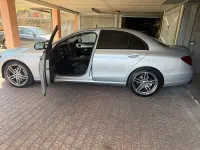 Usata Mercedes E220 Premium 194 CV (142 kW) 2019 Argento Berlina