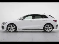 Usata Audi A3 S-Line 150 CV (110 kW) 2024 Bianco ghiaccio metallizzato Berlina