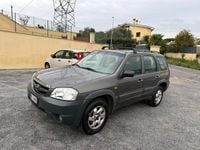 Usata Mazda Tribute 124 CV (91 kW) 2004 Argento SUV