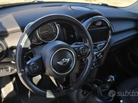 Usata Mini ONE 102 CV (75 kW) 2014 Giallo Utilitaria