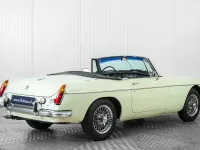 Usata MG B 96 CV (70 kW) 1968 Bianco Cabrio
