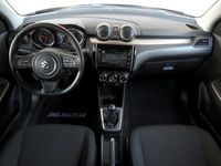 Usata Suzuki Swift 83 CV (61 kW) 2022 Grigio Utilitaria