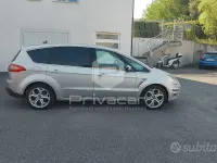Usata Ford S-MAX Titanium 163 CV (119 kW) 2013 Grigio Monovolume