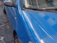 Usata Fiat Punto 60 CV (44 kW) 2005 Blu/azzurro Utilitaria