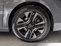 Usata Peugeot 208 Allure 101 CV (74 kW) 2024 Grigio Utilitaria