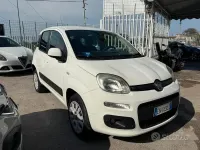 Usata Fiat Panda Lounge 85 CV (62 kW) 2012 Bianco Utilitaria