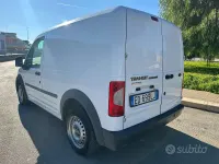 Usata Ford Transit Connect 90 CV (66 kW) 2010 Bianco Monovolume