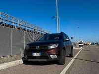 Usata Dacia Sandero Stepway 90 CV (66 kW) 2017 Marrone Berlina