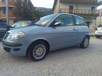 Usata Lancia Ypsilon 69 CV (50 kW) 2004 Blu/azzurro Utilitaria
