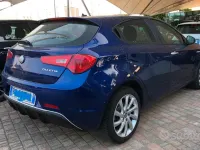 Usata Alfa Romeo Giulietta Super 120 CV (88 kW) 2019 Blu Utilitaria